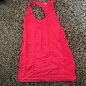 Workout tank